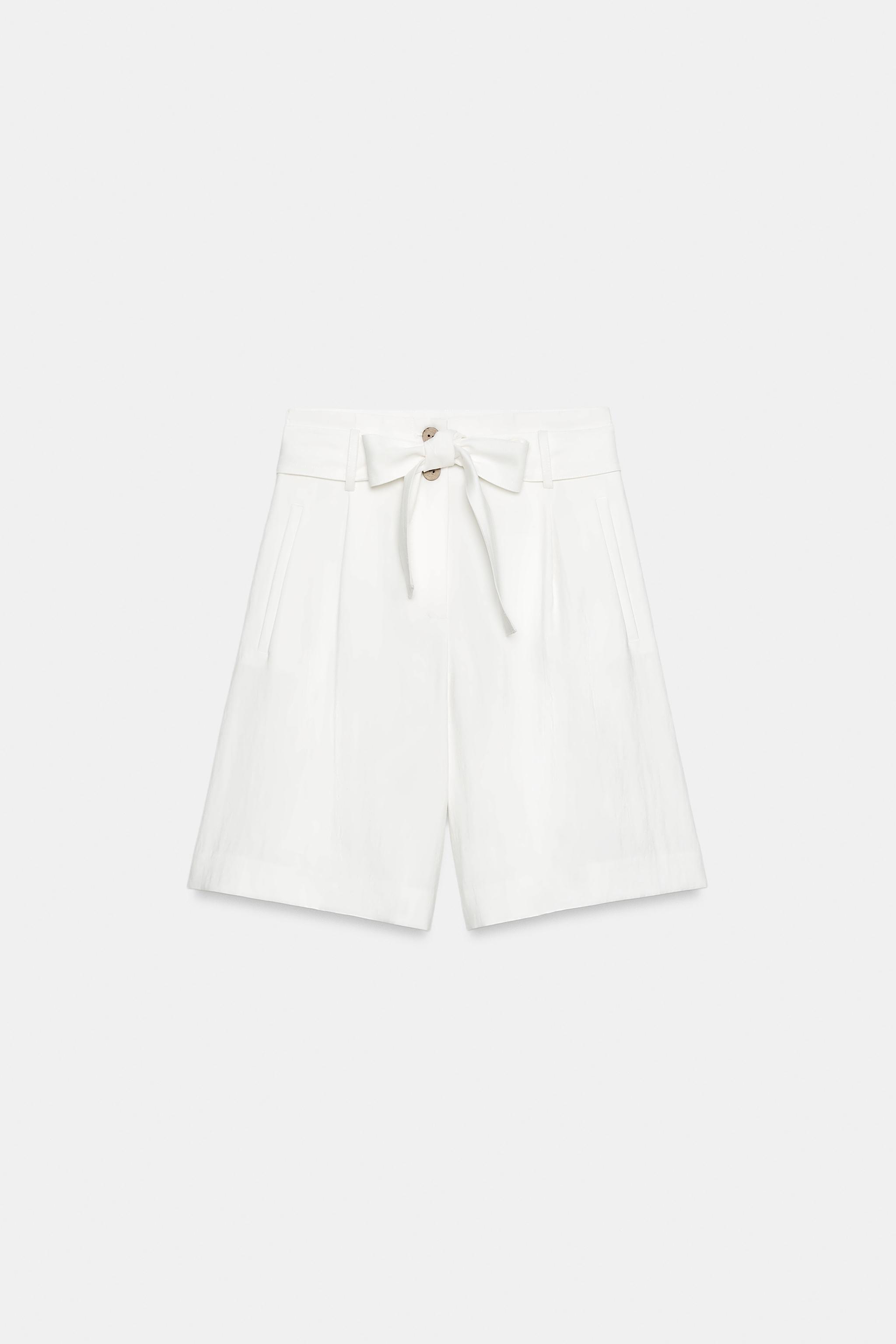 SHORT AVEC CEINTURE À NŒUD